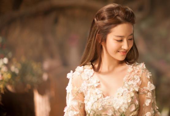 俗語(yǔ) 男人無(wú)毛貴如金,女人有毛混半街 這句話你真的懂嗎